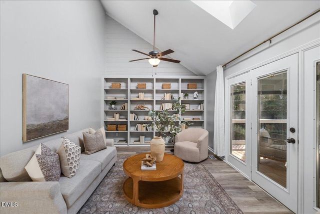 1112 Oakside Court, Raleigh, NC 27609