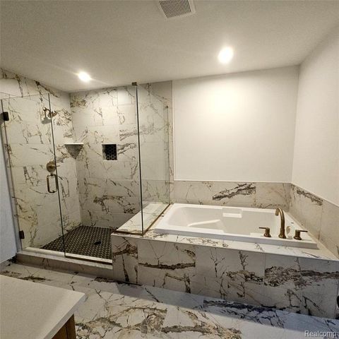50147 Mustang Drive, Macomb, MI 48042