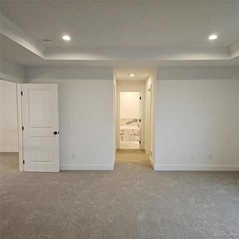 50147 Mustang Drive, Macomb, MI 48042