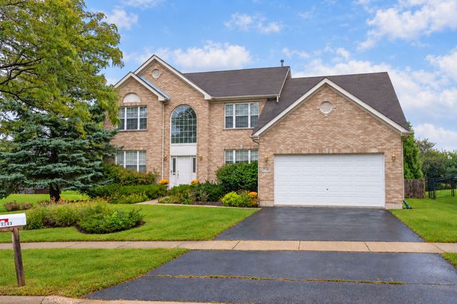 37103 N Bonnie Brae Road, Lake Villa, IL 60046