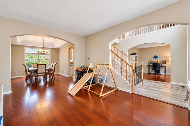 37103 N Bonnie Brae Road, Lake Villa, IL 60046