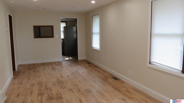 7203 Burlington Avenue, Lincoln, NE 68507
