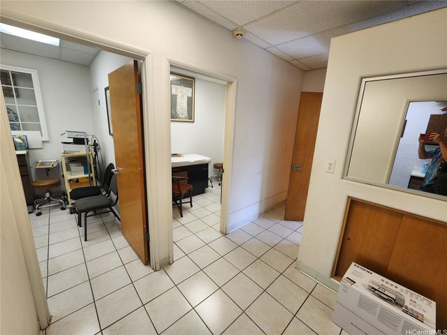 1631 Liliha Street, Honolulu, HI 96817