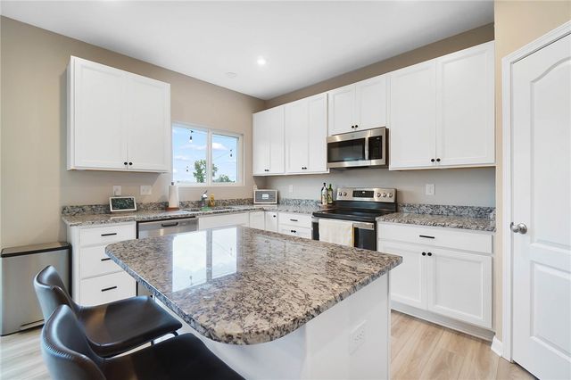 1616 Arden Bend, Fairborn, OH 45324