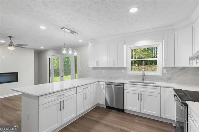 4645 Dunwoody Club Drive, Dunwoody, GA 30350