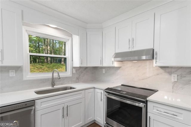 4645 Dunwoody Club Drive, Dunwoody, GA 30350