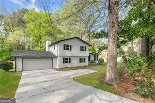 4645 Dunwoody Club Drive, Dunwoody, GA 30350