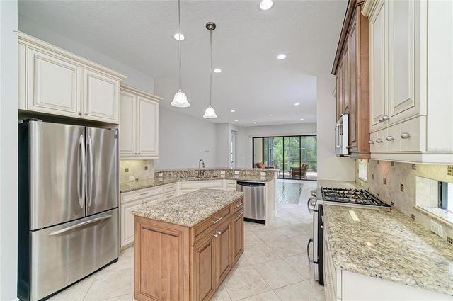 7361 WEXFORD COURT, Lakewood Ranch, FL 34202