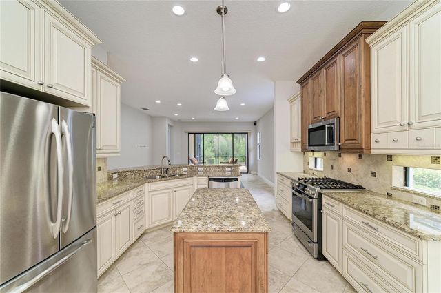 7361 WEXFORD COURT, Lakewood Ranch, FL 34202