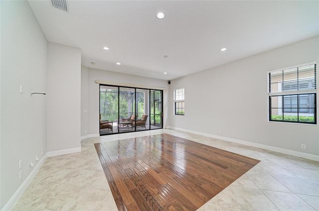 7361 WEXFORD COURT, Lakewood Ranch, FL 34202