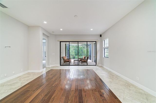 7361 WEXFORD COURT, Lakewood Ranch, FL 34202