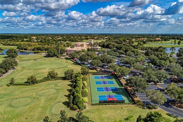 7361 WEXFORD COURT, Lakewood Ranch, FL 34202
