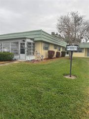 102 CAMBRIDGE TRAIL 229, Sun City Center, FL 33573