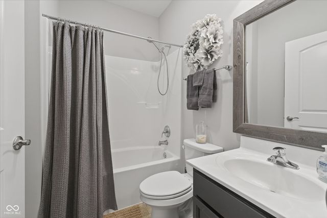 4214 Galena Drive, Avon, IN 46123