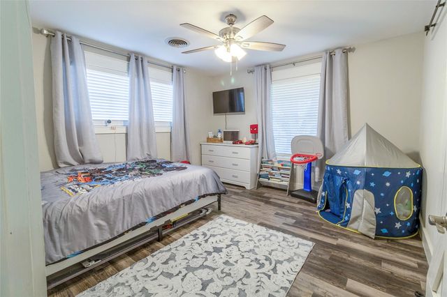 1205 Felder Street, Navasota, TX 77868