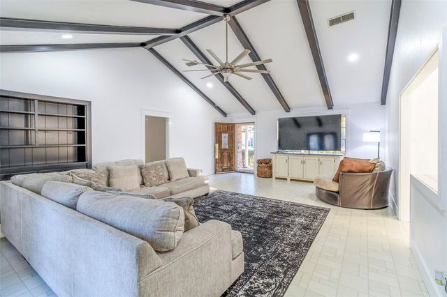 1205 Felder Street, Navasota, TX 77868