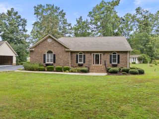 225 Plantation Lane, Inman, SC 29349