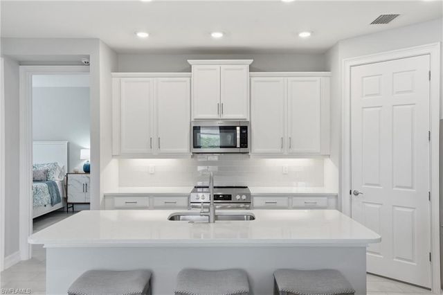 28056 Seasons Tide AVE, Bonita Springs, FL 34135