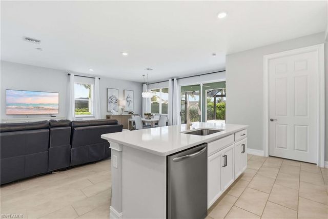 28056 Seasons Tide AVE, Bonita Springs, FL 34135