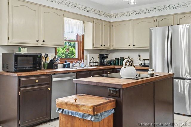 5007 White Tail Way, Greenville, IN 47124