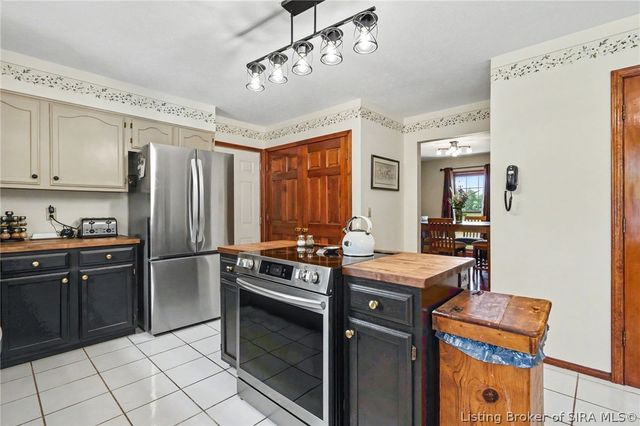 5007 White Tail Way, Greenville, IN 47124
