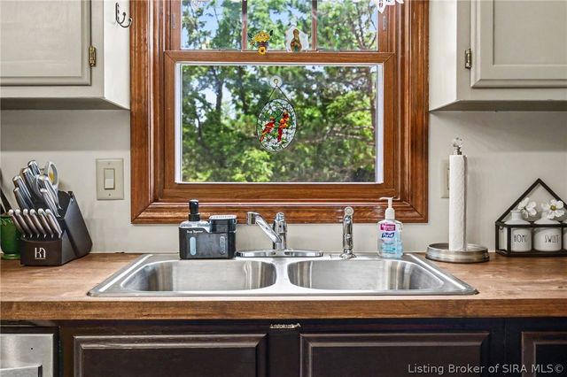 5007 White Tail Way, Greenville, IN 47124