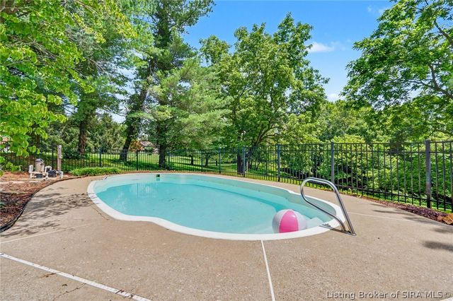 5007 White Tail Way, Greenville, IN 47124