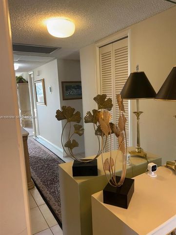 821 Cypress Boulevard 312, Pompano Beach, FL 33069