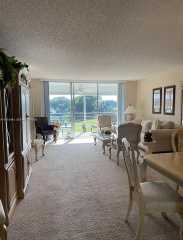821 Cypress Boulevard 312, Pompano Beach, FL 33069
