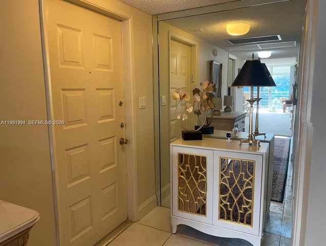 821 Cypress Boulevard 312, Pompano Beach, FL 33069