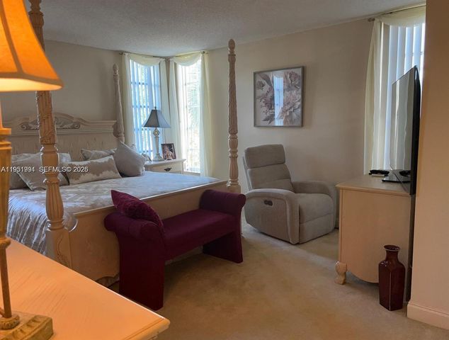 821 Cypress Boulevard 312, Pompano Beach, FL 33069