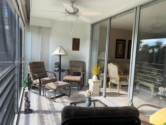 821 Cypress Boulevard 312, Pompano Beach, FL 33069