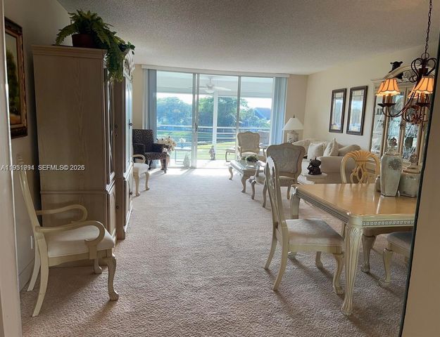 821 Cypress Boulevard 312, Pompano Beach, FL 33069