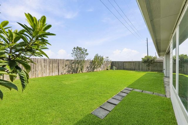 7119 Sunbreeze Lane, Rosenberg, TX 77469