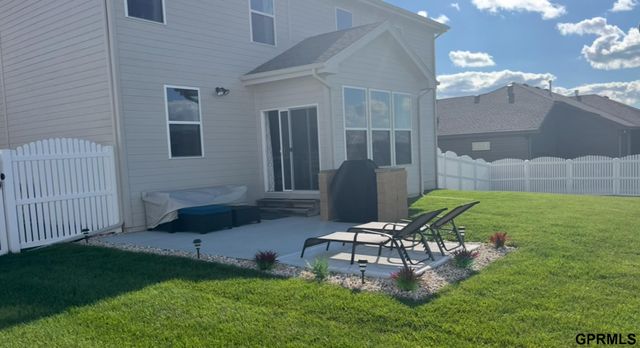 11508 Slayton Street, Papillion, NE 68046