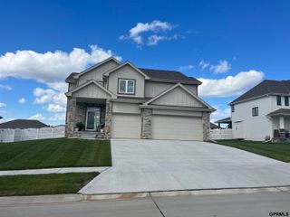 11508 Slayton Street, Papillion, NE 68046