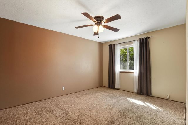 11812 Arroyo De Vista NE, Albuquerque, NM 87111