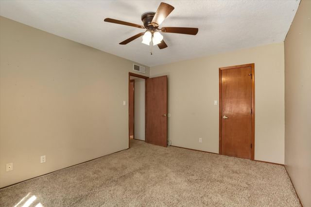 11812 Arroyo De Vista NE, Albuquerque, NM 87111