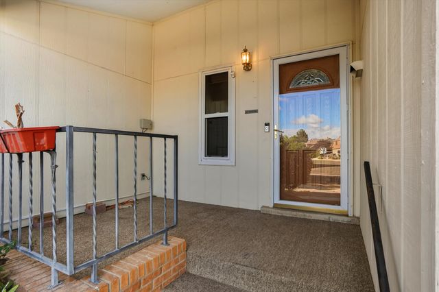 11812 Arroyo De Vista NE, Albuquerque, NM 87111