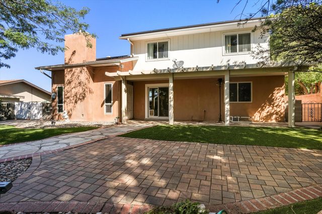 11812 Arroyo De Vista NE, Albuquerque, NM 87111