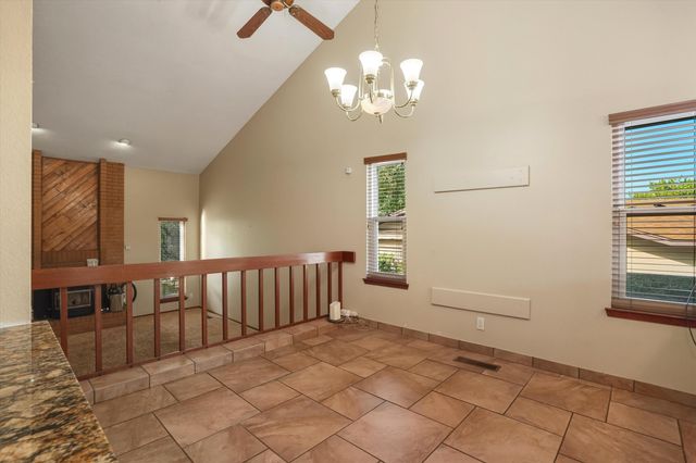 11812 Arroyo De Vista NE, Albuquerque, NM 87111