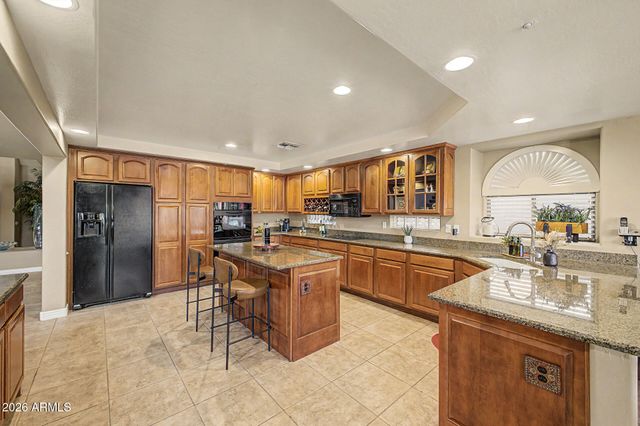9564 W BENT TREE Drive, Peoria, AZ 85383