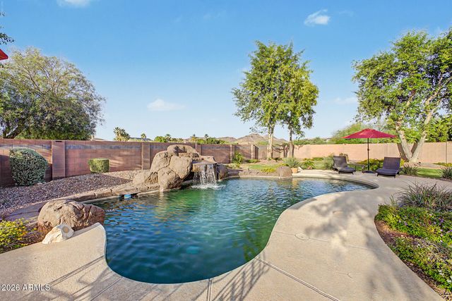 9564 W BENT TREE Drive, Peoria, AZ 85383