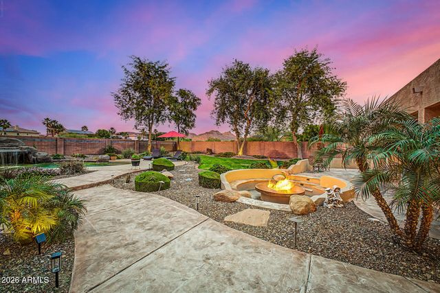 9564 W BENT TREE Drive, Peoria, AZ 85383
