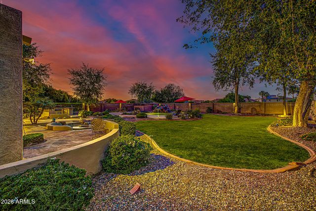 9564 W BENT TREE Drive, Peoria, AZ 85383