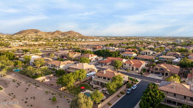 9564 W BENT TREE Drive, Peoria, AZ 85383
