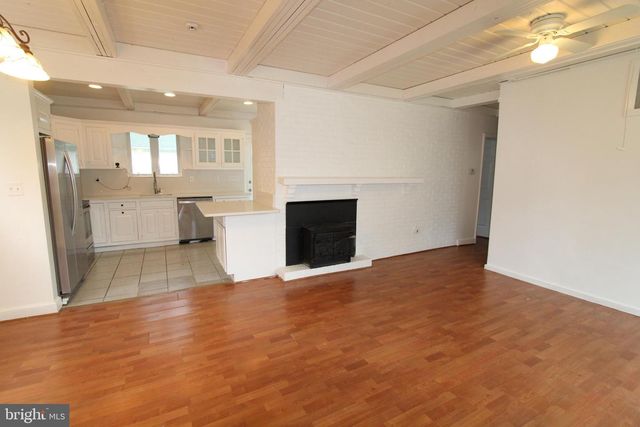 11000 PARK, Fairfax, VA 22030