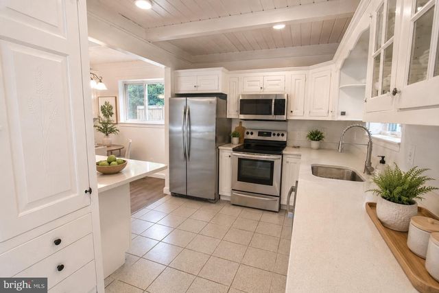 11000 PARK, Fairfax, VA 22030