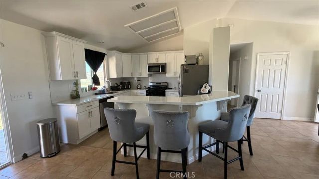 12794 Navajo, Apple Valley, CA 92308