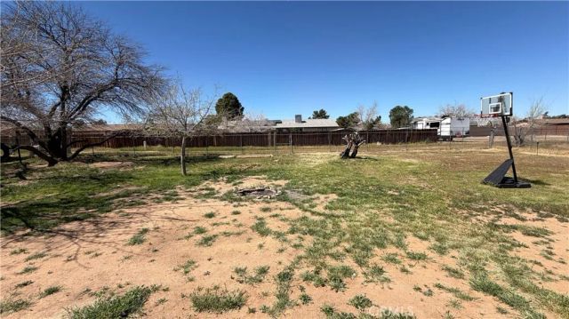 12794 Navajo, Apple Valley, CA 92308